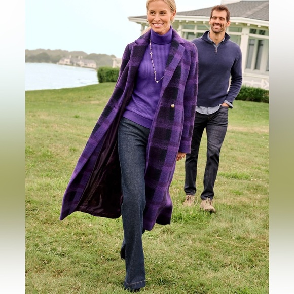 Talbots Women’s Signature Flare Jean Dark Wash size 8 - Picture 1 of 12